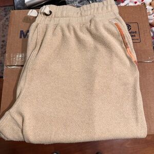 Awesome new Faherty sweatpants with 3 pockets